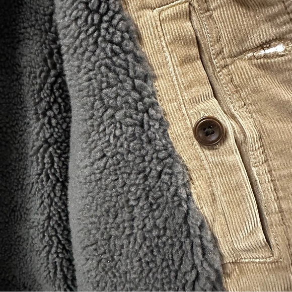 Abercrombie & Fitch Vintage Courduroy Sherpa Lined Jacket Medium - Picture 7 of 10